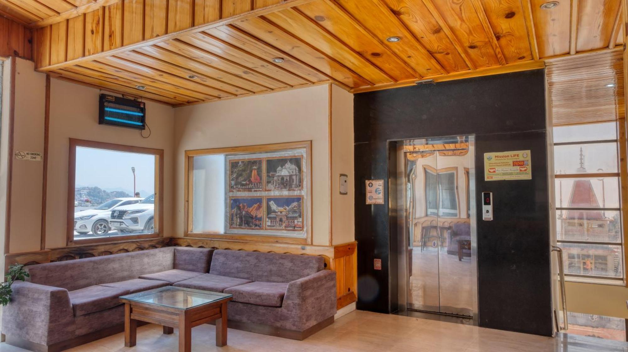Basera Hotel Mussoorie Exteriör bild
