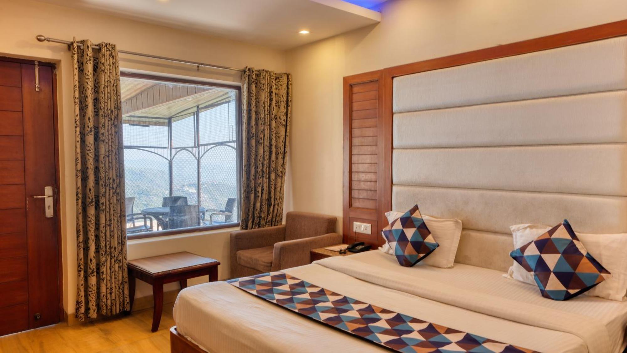 Basera Hotel Mussoorie Exteriör bild